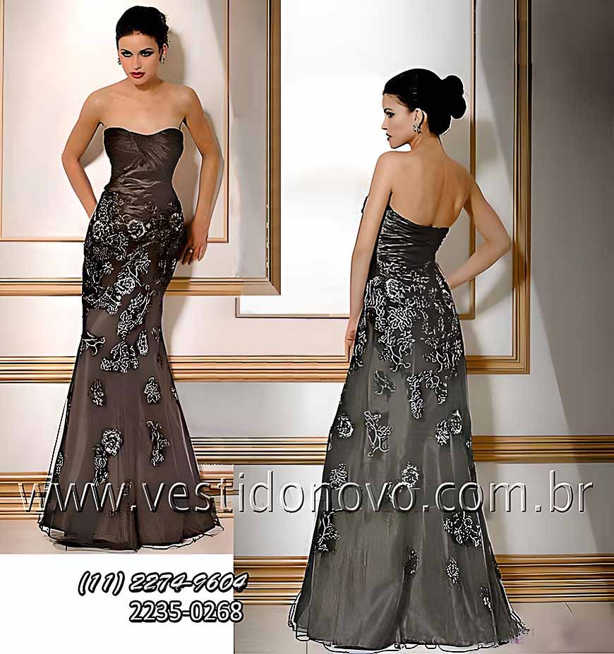 Vestido mae de noiva na cor cinza chumbo com manga comprida em renda, So Paulo, sp